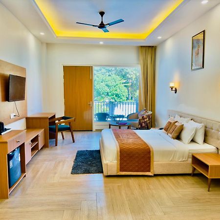 Forest Creek Resort Kiari - A Luxury 4 Star Resort Ramnagar  Bagian luar foto